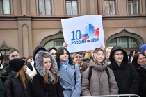 РОМАН БУСАРГИН: «10 лет назад Крым вернулся домой – в Россию»