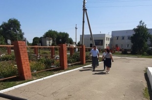 Виталий Матвеев посетил несколько объектов в районе