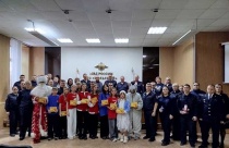 «Детский Дед Мороз» побывал в вольской полиции