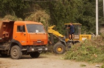 Приглашают на субботник в поселок Большевик