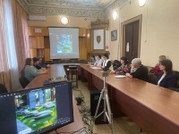 Состоялась встреча инициативной группы по благоустройству детской площадки в сквере 10-летия Октября